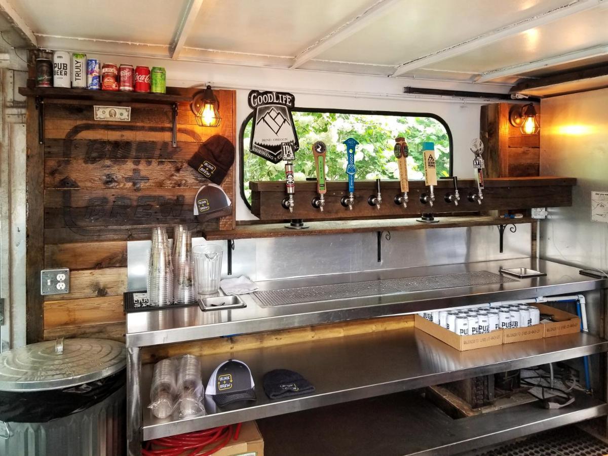 Bunk & Brew Historic Lucas House - Hostel เบนด์ ภายนอก รูปภาพ