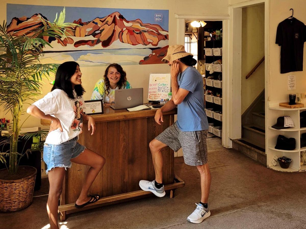 Bunk & Brew Historic Lucas House - Hostel เบนด์ ภายนอก รูปภาพ